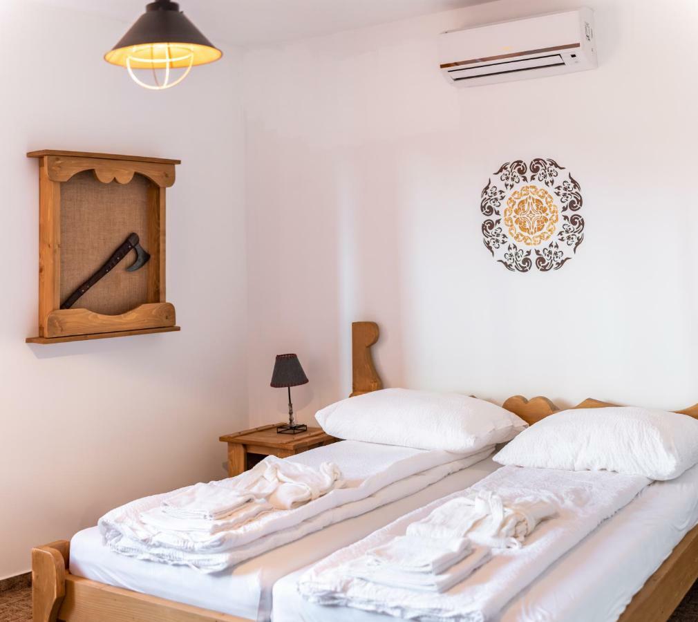 Szabolcs Vezer Panzio Bed & Breakfast エクステリア 写真